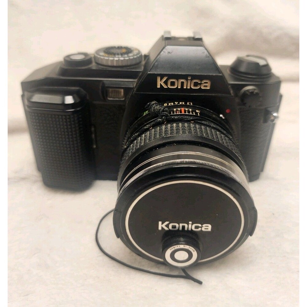 Vintage Konica FC-1 35mm SLR Analog Film Camera Body Parts- Not Tested